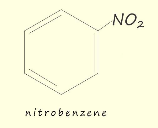 Displayed formula of nitrobenzene.